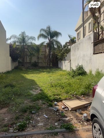 מגרשים, קרית אונו