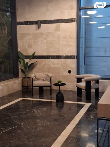 דירה, אפרסמון, רובע ט"ז, אשדוד