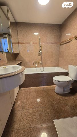 דירה, ברקוביץ' 10, הצפון החדש - דרום, תל אביב יפו