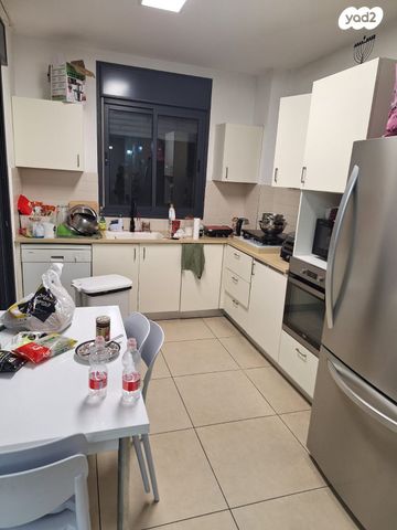 דירה, אפרסמון, רובע ט"ז, אשדוד