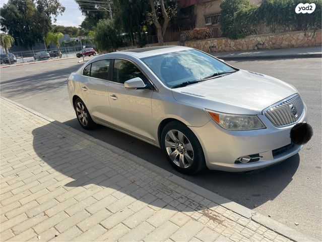 מודעת רכב ביואיק לה-קרוס