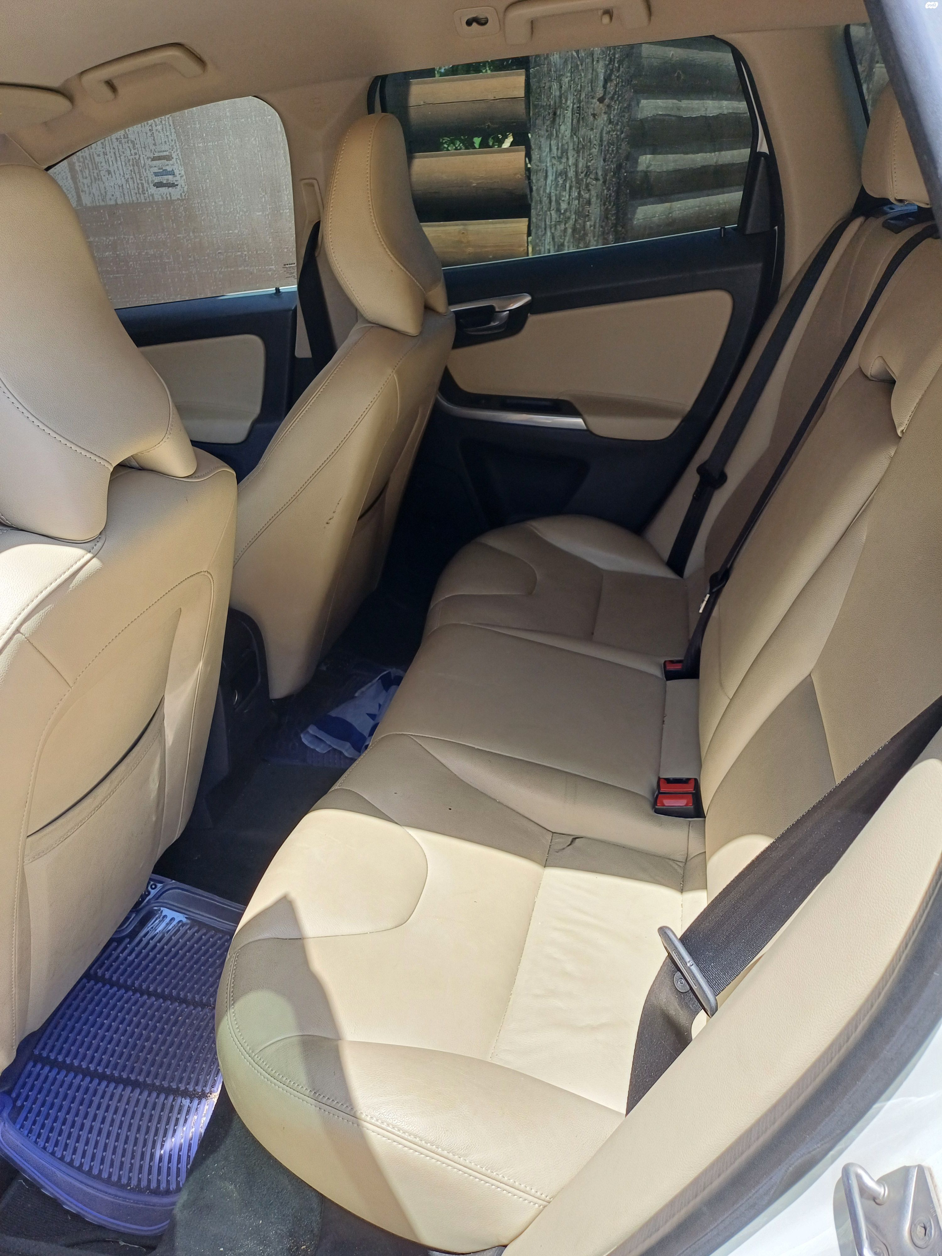 מודעת רכב וולוו XC60