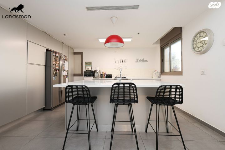 דירה, גולדה מאיר, מתחם 1200, הוד השרון