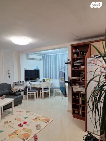 דירה, התחייה, רמת יוסף, בת ים