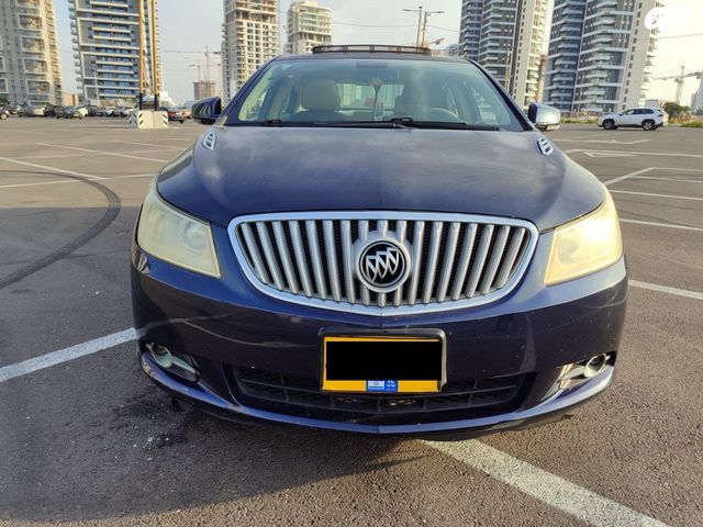 ביואיק לה-קרוס