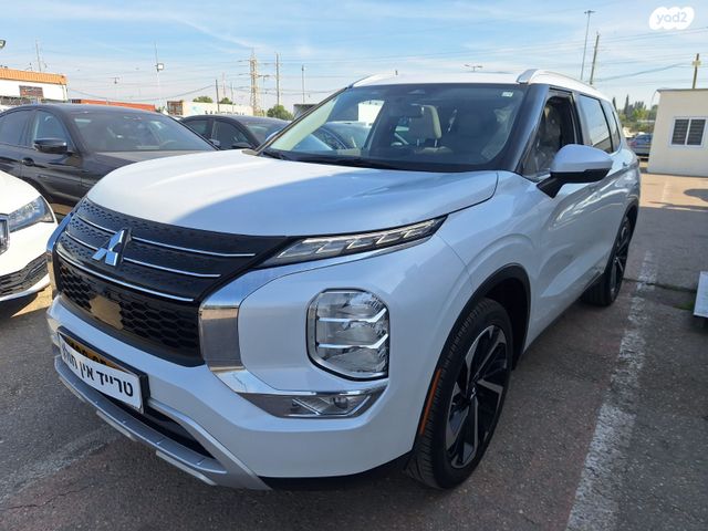 מיצובישי אאוטלנדר