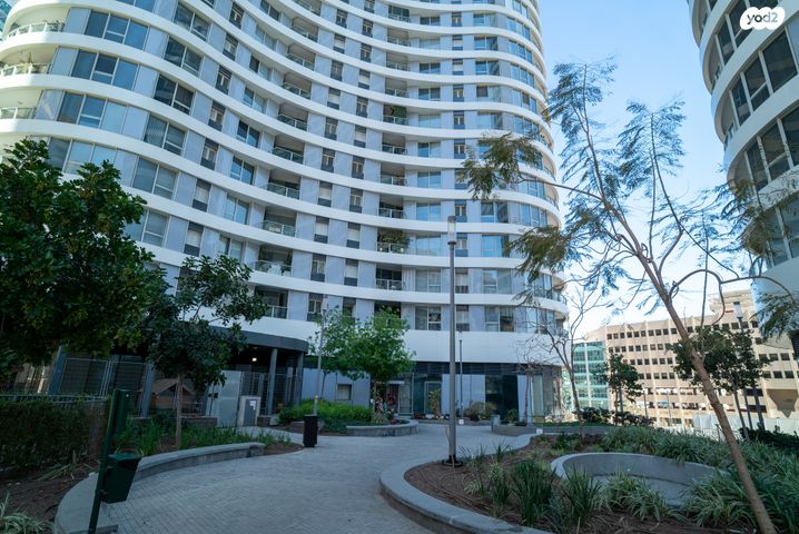 דירה, גרציאני יצחק 4, גני שרונה, קרית הממשלה, תל אביב יפו