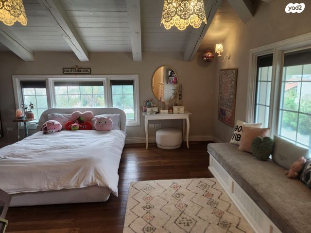 בית פרטי/ קוטג', גולן, רמת השרון