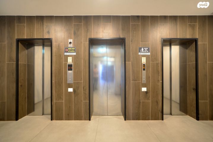 דירה, דולפין 2, גלי כרמל, טירת כרמל