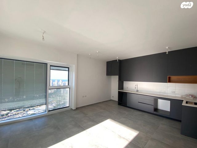 דירה, גבעתיים