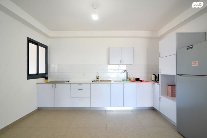 דירה, דולפין 2, גלי כרמל, טירת כרמל