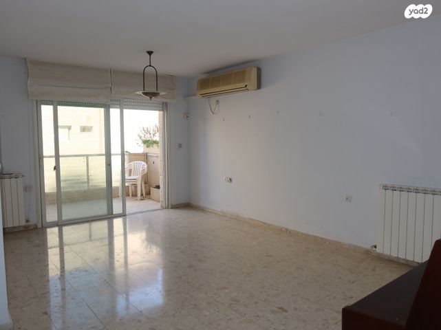 דירה, משה קול, בית הכרם, רמת בית הכרם, ירושלים