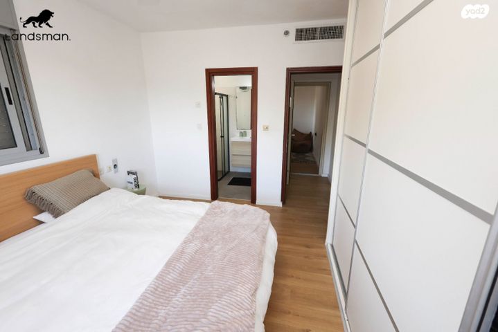 דירה, אלונים 22, קרית השרון, נתניה