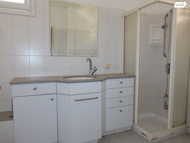 דירה, משה קול, בית הכרם, רמת בית הכרם, ירושלים