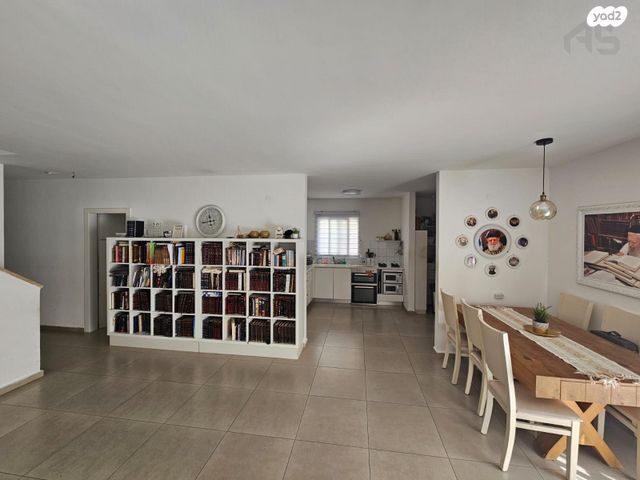 דירת גן, שדרות השיטה, קרית מנחם, אופקים