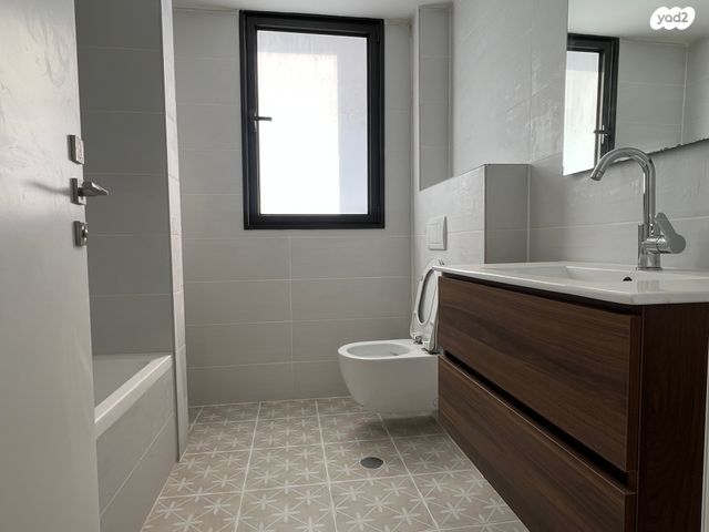 דירה, הגוש הגדול, רמת אביב החדשה, נופי ים, תל אביב יפו