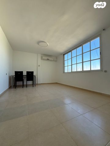 דירה, יד ושם 4, שכונה ג', באר שבע