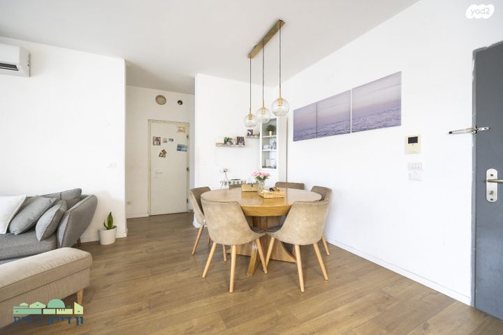 דירה, עמנואל זיסמן, חומת שמואל, הר חומה, ירושלים