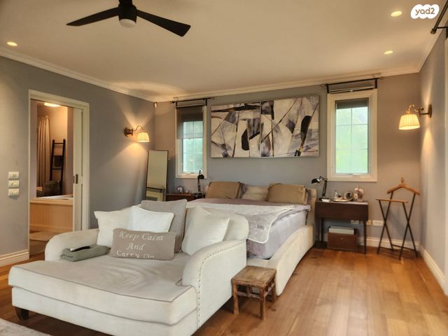 בית פרטי/ קוטג', גולן, רמת השרון