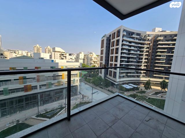 דירה, גבעתיים