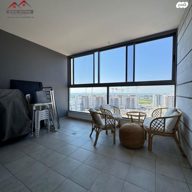 דירה, התאנה, כרמי הנדיב, אחוזת רוטנר, קרית מלאכי