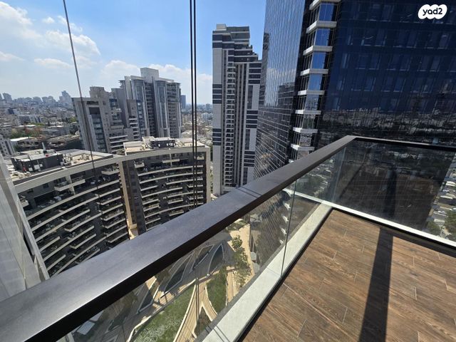 דירה, גבעתיים