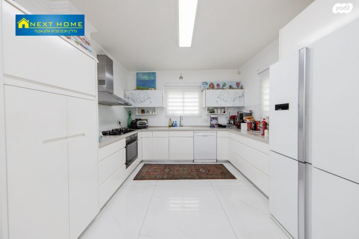 גג/ פנטהאוז, מרדכי גור 11, רמת פולג, נתניה