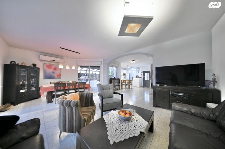 בית פרטי/ קוטג', נווה ים, ראשון לציון