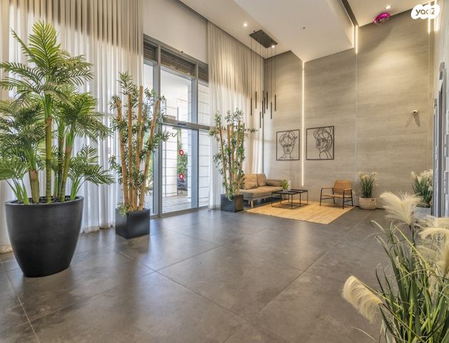 דירה, שולמית אלוני, נחלת יהודה, ראשון לציון