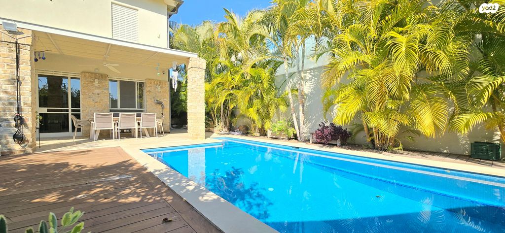 בית פרטי/ קוטג', אורנית