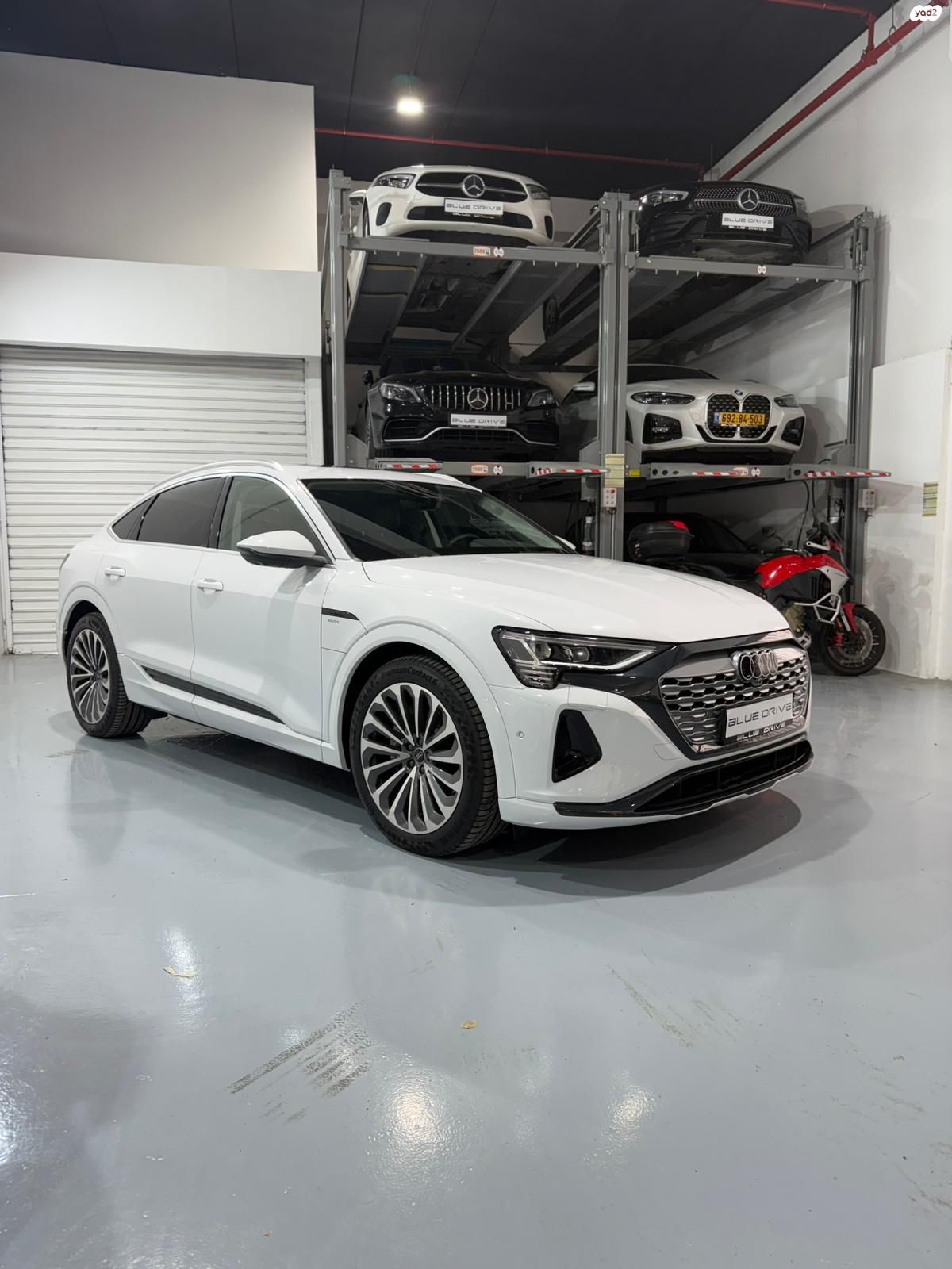 מודעת רכב אאודי Q8 e-tron