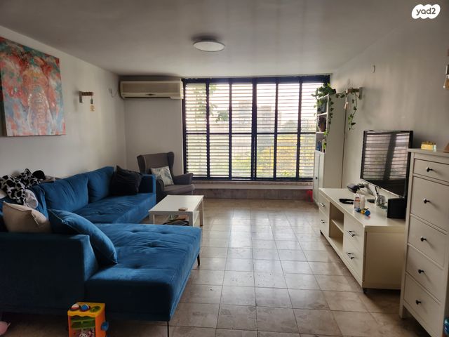 דירה, הדרור 15, המרכז, קרית אונו