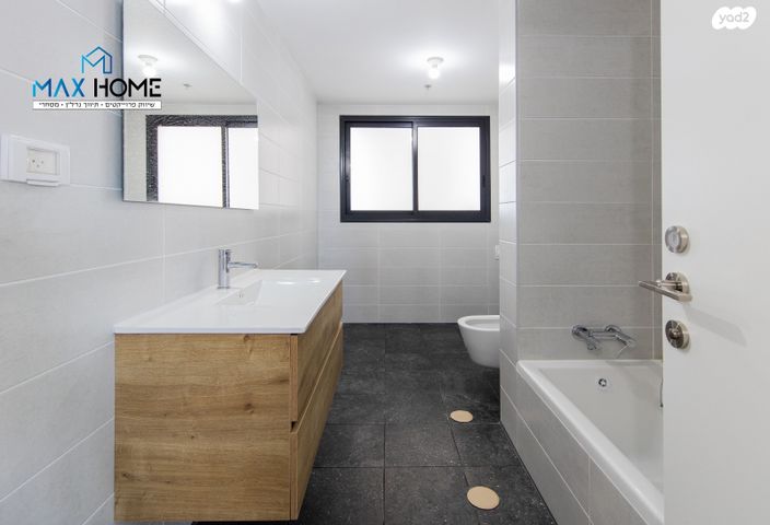 דירה, ד"ר יוסף בורג 1, נתניה