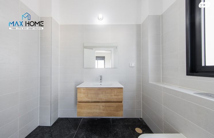 דירה, ד"ר יוסף בורג 1, נתניה