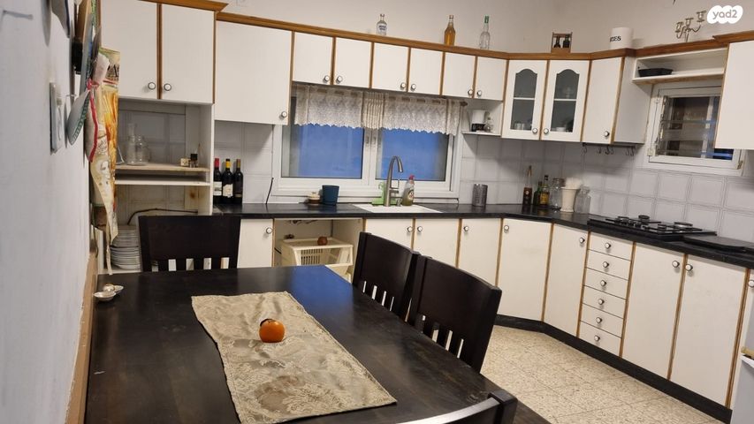 דירה, גבעת אולגה, חדרה