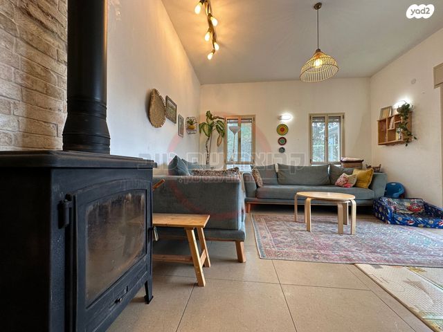 בית פרטי/ קוטג', מעלה הכרם, כפר יחזקאל, כפר יחזקאל