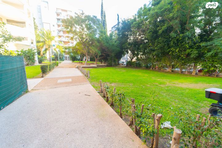 דירה, נחל פרת, אחוזת דניה, חדרה