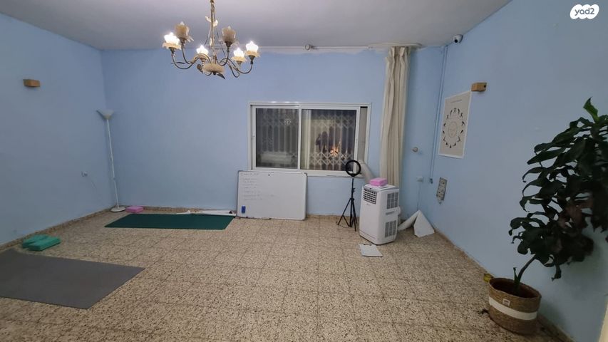 דירה, גבעת אולגה, חדרה