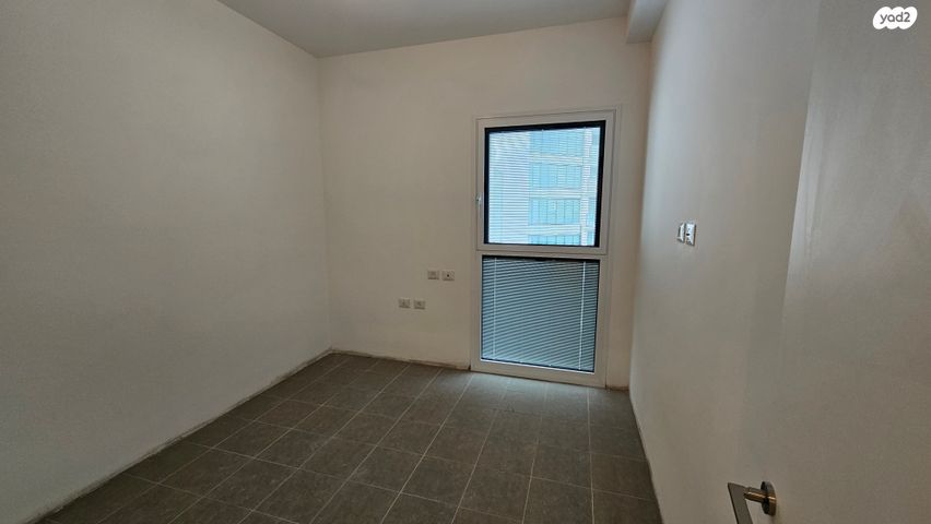 דירה, אריאל שרון 10, סיטי, גבעתיים