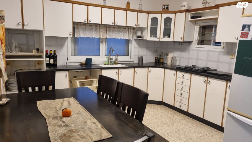 דירה, גבעת אולגה, חדרה