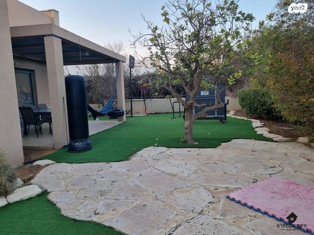 בית פרטי/ קוטג', עומר