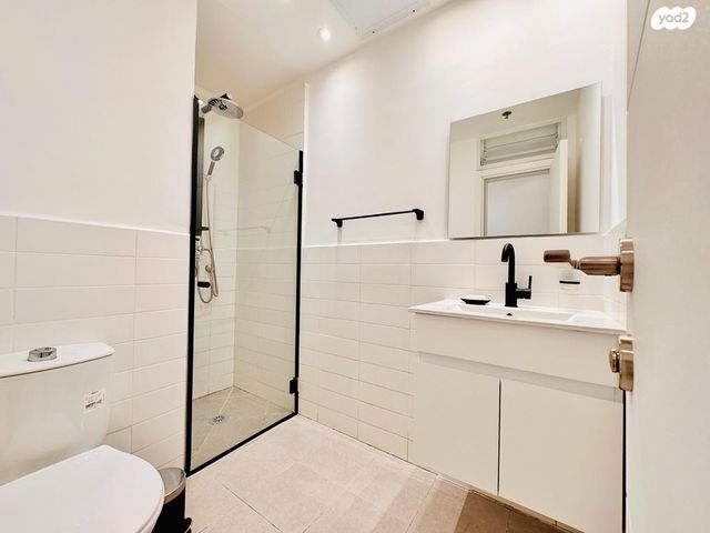 מחסן, בן יהודה, הצפון הישן - דרום, תל אביב יפו