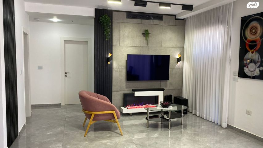 גג/ פנטהאוז, שברץ, נווה דוד רמז, רעננה