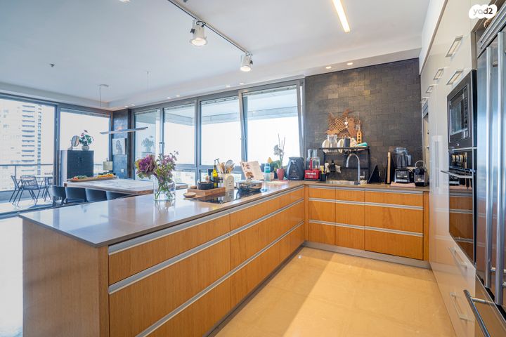 דירה, צמרות איילון, פארק צמרת, תל אביב יפו