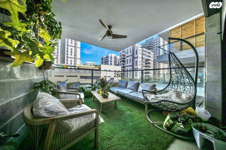 דירה, שלמה לוי, נרקיסים, ראשון לציון