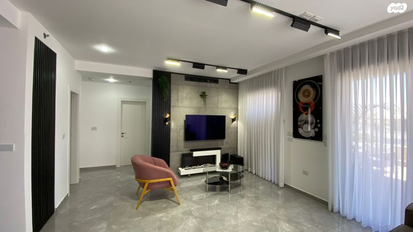 גג/ פנטהאוז, שברץ, נווה דוד רמז, רעננה