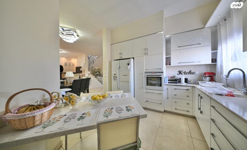 גג/ פנטהאוז, שער הגולן, קרית גנים, ראשון לציון