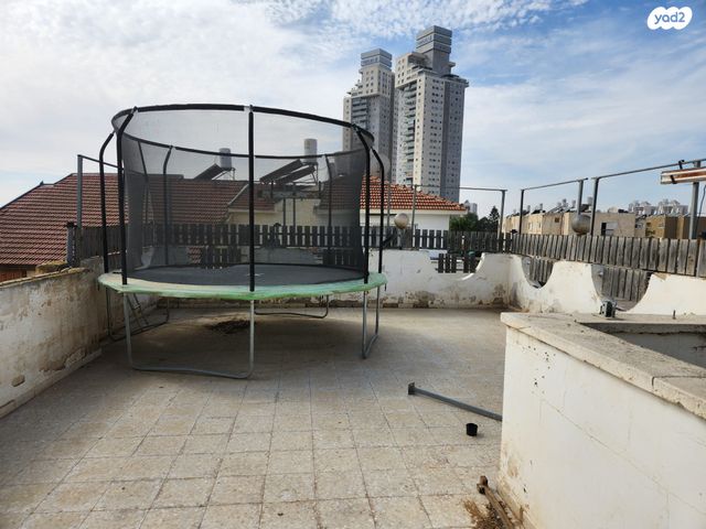 דירה, אחד העם 13, שכונה א', באר שבע