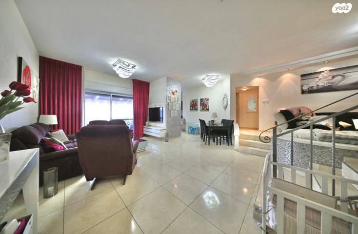 גג/ פנטהאוז, שער הגולן, קרית גנים, ראשון לציון