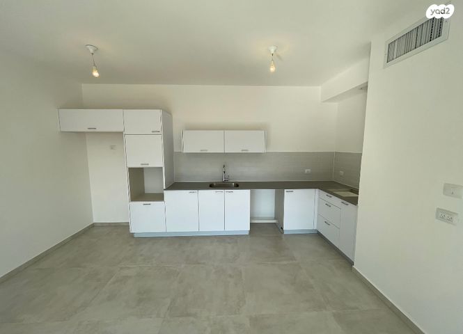 דירה, משה רינת 4, קרית רבין, חולון